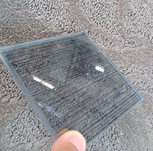 Διαφανές ειδικό γυαλί χρωματισμένο πλέγμα laminated καλωδιακό γυαλί για εσωτερική διακόσμηση