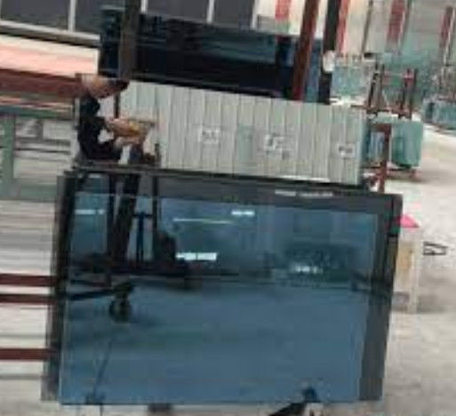Τυποποιημένο αντανακλαστικό γυαλί για διακόσμηση κτιρίων